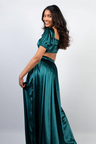 Square Puff Sleeve Crop Top in Emerald Velvet